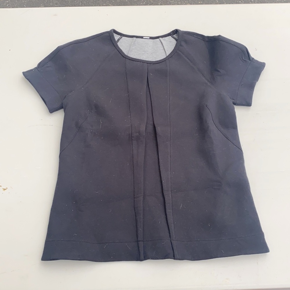 lululemon sweatshirt top